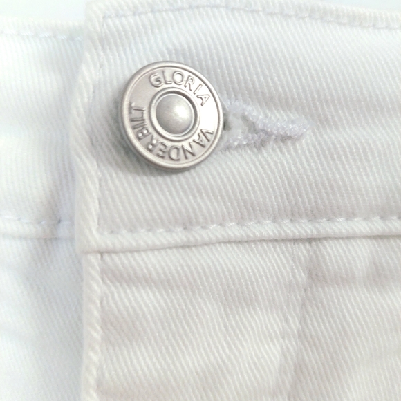 Gloria Vanderbilt Women's Classic Tapered Amanda Jeans - Picture 3 of 9